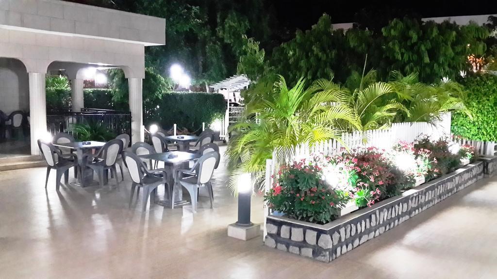 Prince Hotel Kano Szoba fotó